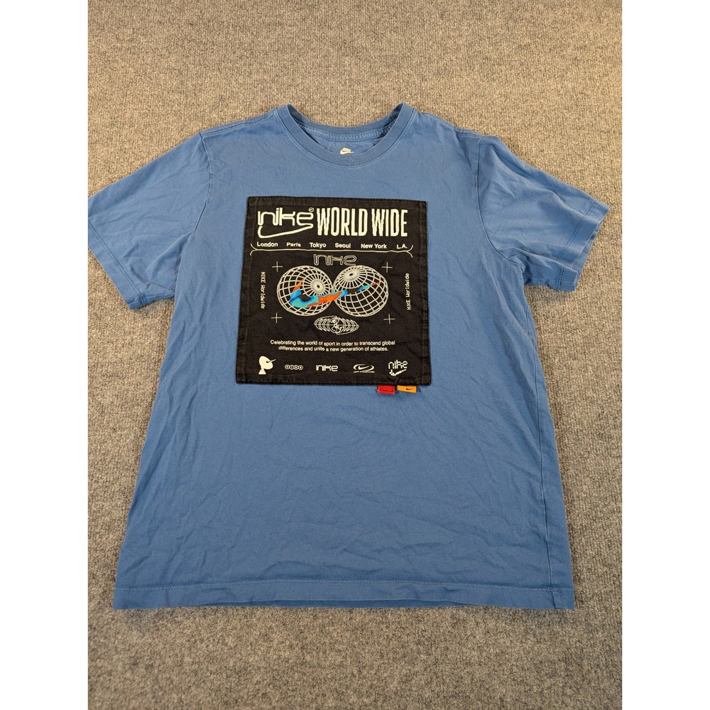 Nike World Wide Graphic T-Shirt Mens Large Blue Short Sleeve Tee CK4517